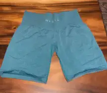 Pro Shorts Teal Seamless