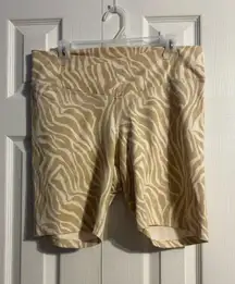 Old navy active tan zebra print biker shorts 
