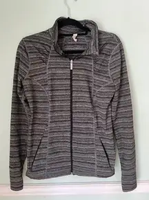 Under Armour Jacket Womens L  Black Gray Full Zip Fitted All Season Gear