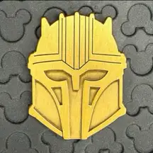 Disney parks mandalorian book of boba fett armorer helmet advent calendar pin