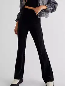 Free People  Slim Pull-On Velvet Flare Pants Black XS