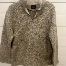 Love‎ Tree 1/4 Zip Soft Pullover 
Fleece
Size small