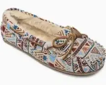 Minnetonka Women’s Cally Slip-On Moccasins size 11 Aztec southwestern