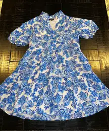 1. State Dress Floral short sleeve size small women’s 