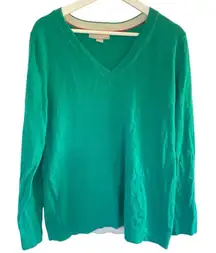 Banana republic extra fine Marino wolf size XL, long sleeve green V-neck