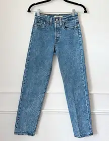 Levi's Wedgie Straight Jeans in Space To Think sz 24