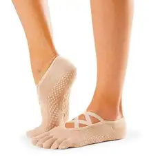 Toesox Elle Full Toe/Grip 5 Toe Design Non Slip Organic Cotton Nude Med NWT