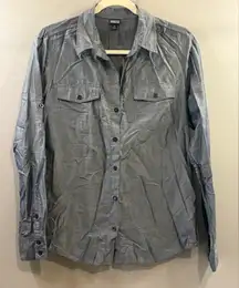 Patagonia women’s chambray Button-Up Shirt size 10 long sleeve soft silky