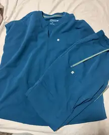Fabletics Scrub Set Size XL and L/T