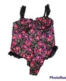 Torrid size 2 black floral satin ruffle bodysuit nwt