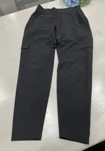 Athleta Trekkie North Cargo‎ Pants Hiking Travel Black Size 4