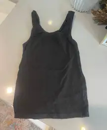 SKIMS Blaxk  tank top