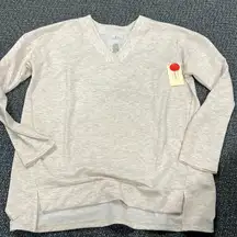 St. John’s bay top L