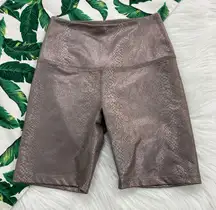 High Waist Snakeskin Print Short 624