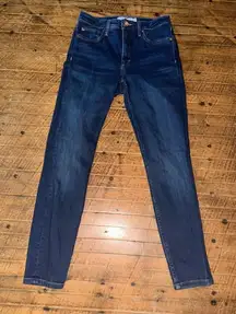 Vineyard Vines 26 high rise skinny preppy dark wash jeans