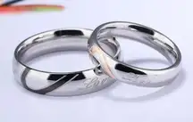 2pcs Heart Shaped Couple Rings 