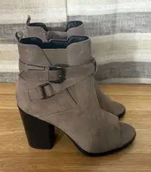 London Rag Tan Open Toe Heeled Booties Size 6‎