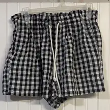 Wild Fable Paperbag Black and White Checkered Women Shorts M