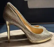 Ivanka Trump Gorgeous Silver & Gold Sparkling Stiletto 4.5” Heels Sz. 9