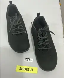 Womans Athletic Works Size 7 Black Lace Up Athletic Jogging Sneakers Wmaw42ca004