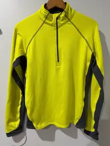 L.L.‎ Bean Women’s M Medium Shirt Sweater Neon Green Yellow Gray Activewear M