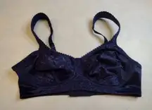 Playtex 18-Hour Bra Ultimate Lift & Support Wireless Bra Navy 36B