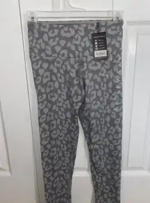 NWT  leggings