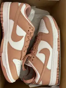 Women’s Dunk Low