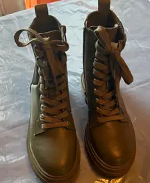 Chelsea & Violet Olive Green Lace-Up Boots