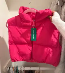Shein Pink Puffer Vest Cropped