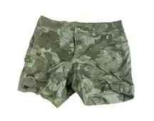 Old Navy Womens 0 Green Camo Everyday Chino shorts Mid Rise Casual