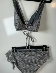BECCA Gray Patterned Bikini Top A0240