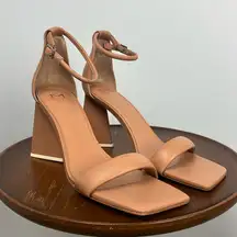 Marc Fisher Denny square open toe triangle block heel heeled sandals 9.5