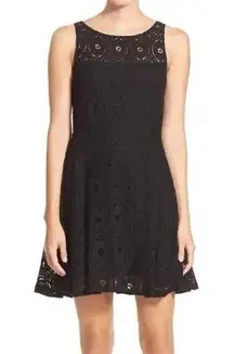 BB Dakota Dress Womens Size 0 Black Lace Renley Fit Flare Mini Party Evening