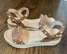 Cushionare Cushionaire Brown Silver Studded Platform Sandals NEW