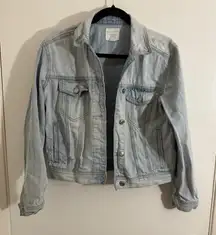 American Eagle Light Blue Denim Jacket Women's Small