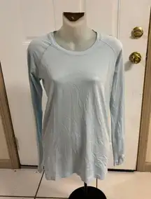 8 Lululemon Blue Linen Swiftly Tee