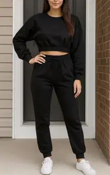 Zenana 2 Pcs Crop Sweatshirt Tracksuit Jogger Pants Set Outfit Active Loungewear Black XS