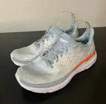 Hoka One Clifton 8 Sneaker Running Shoe Women 9.5 Comfort Trainer Walking Active