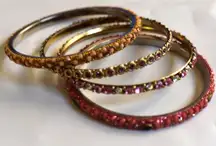 VTG Gypsy Boho 4 Multi Color Rhinestones/ Beads/Crystals Gold Tone 5" Bracelets