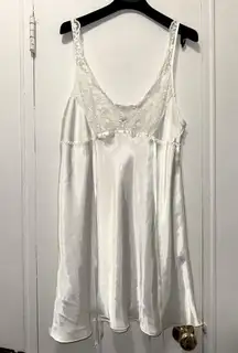 Linea Donatella Lace Charmeuse Chemise Nightgown Slip Dress Babydoll White L