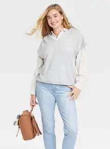 NWT Women's High-Rise Slim Straight Jeans - Universal Thread Light Wash size 16