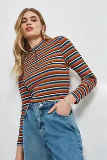 ✨Me to We Mock Neck Zip-Up Long Sleeve Striped Top✨