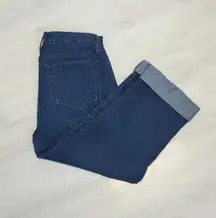 Capris Jeans With Cuffed Hem