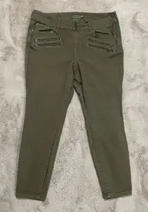 Torrid Women's‎ Jegging Super Soft Olive Green Size 20R - Zipper Accents Career