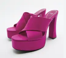 chunky high heeled platform sandals color fuchsia