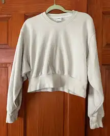Aritzia TNA Cropped Sweatshirt