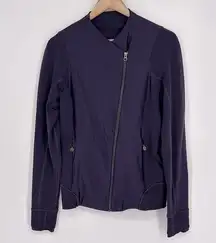 Lululemon Asymmetrical Zip Emerge Renewed Jacket Women’s Size 10 in Black Grape