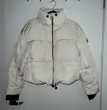NWT  oyster white water repellent puffer jacket