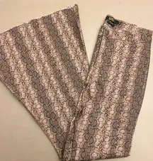Lucky & Blessed Snake Skin Printed Flare Bell Bottom Size 4 Jeans